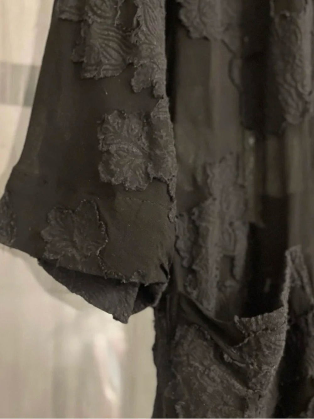 Aritzia WILFRED Durante Black Sheer Floral Jacquard Kimono Robe Jacket, Size XS - Picture 8 of 13